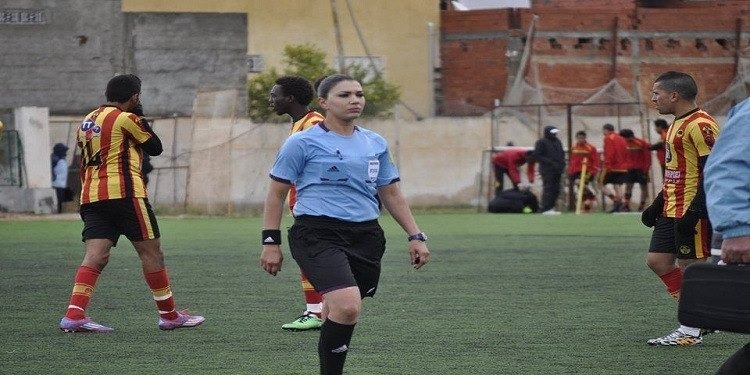 Tunisie : Dorsaf Ganouati devient la première femme à arbitrer en Ligue 1