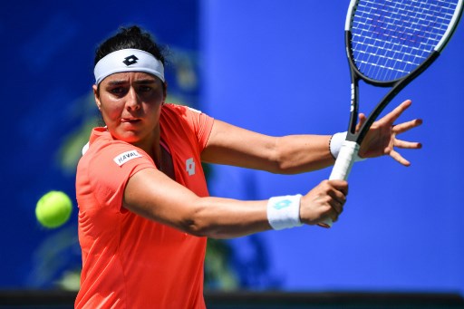 Tennis : Ons Jabeur éliminée contre Simona Halep en 8e de finale du tournoi de Dubaï