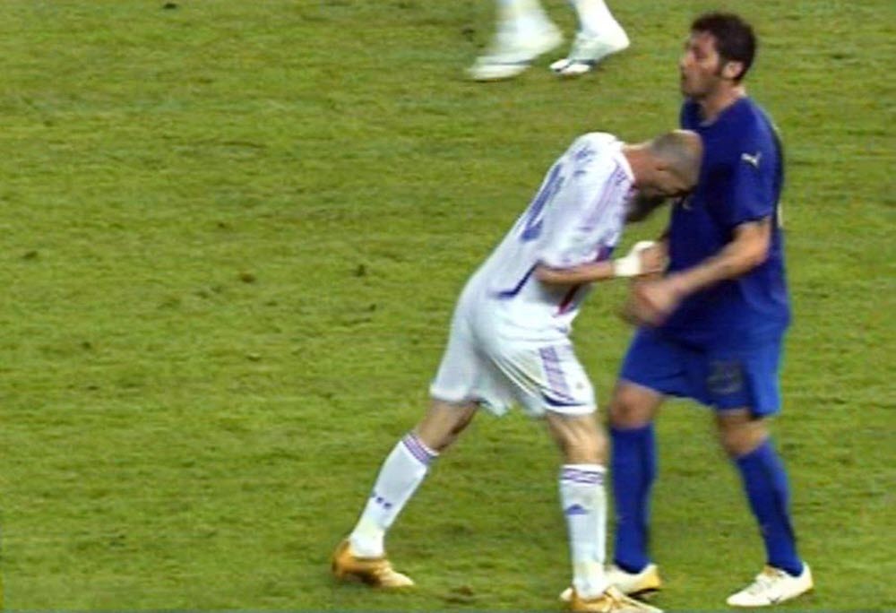 Football – 14 ans après le coup de boule, Materazzi dévoile ses propos envers Zinédine Zidane