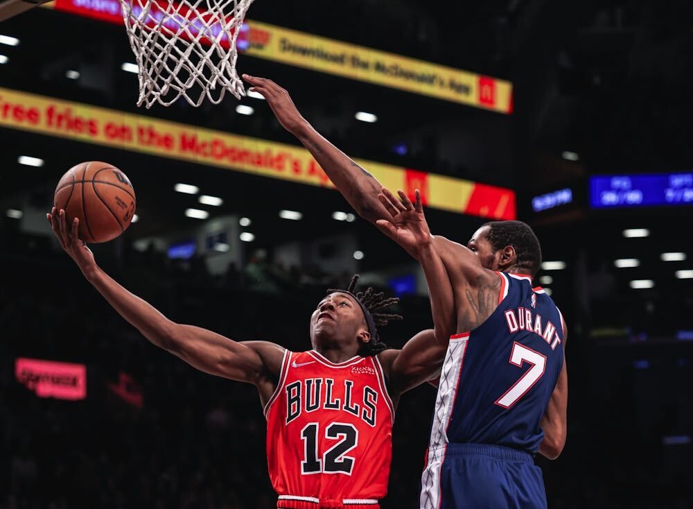 NBA : Chicago Bulls fait tomber les Nets, les Warriors surpris par les Spurs