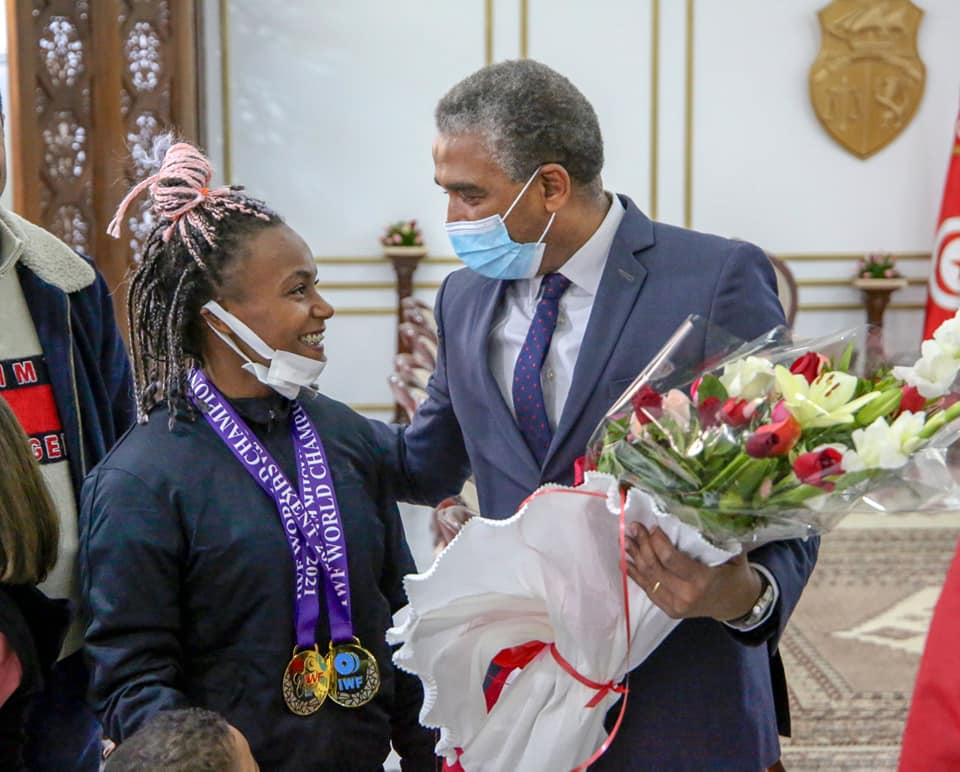 En photos, Ghofrane Belkhir bien accueillie par le ministre des Sports