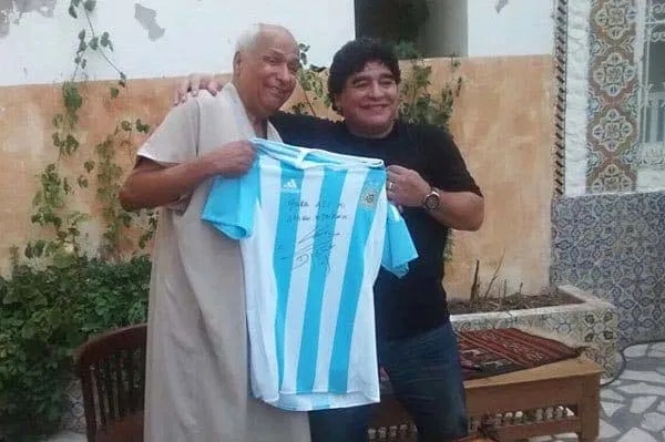 Maradona – Ali Bennacer : Le maillot à la triche aux enchères