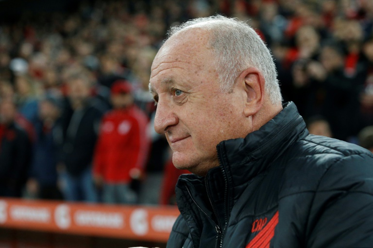 Foot: Scolari, le chant du cygne d’un monument brésilien