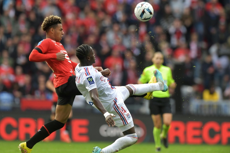 Foot: Rennes prolonge son talent précoce Désiré Doué