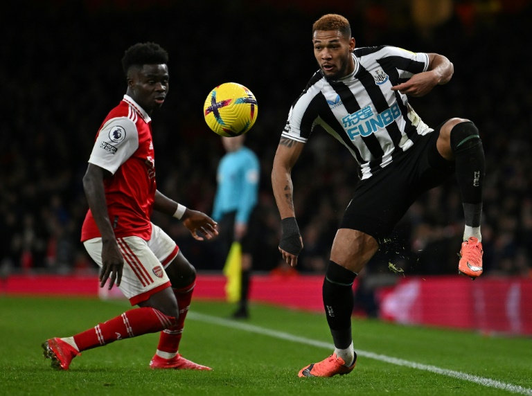 Angleterre: Newcastle tient tête à Arsenal, Manchester United au pied du podium